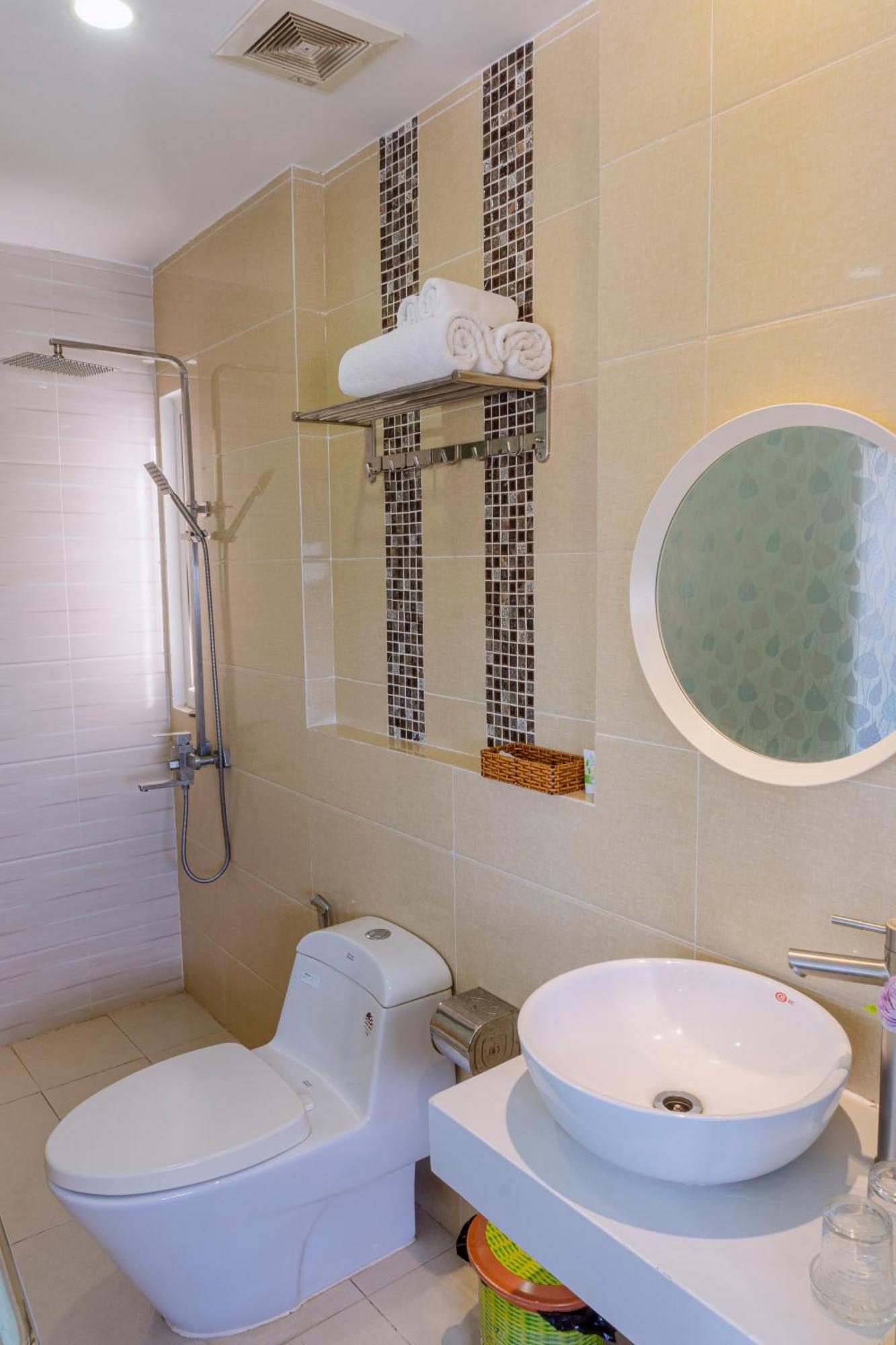 Melyna Hotel Nha Trang Beach Exterior foto